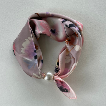 Three M Mini Scarves Magnet